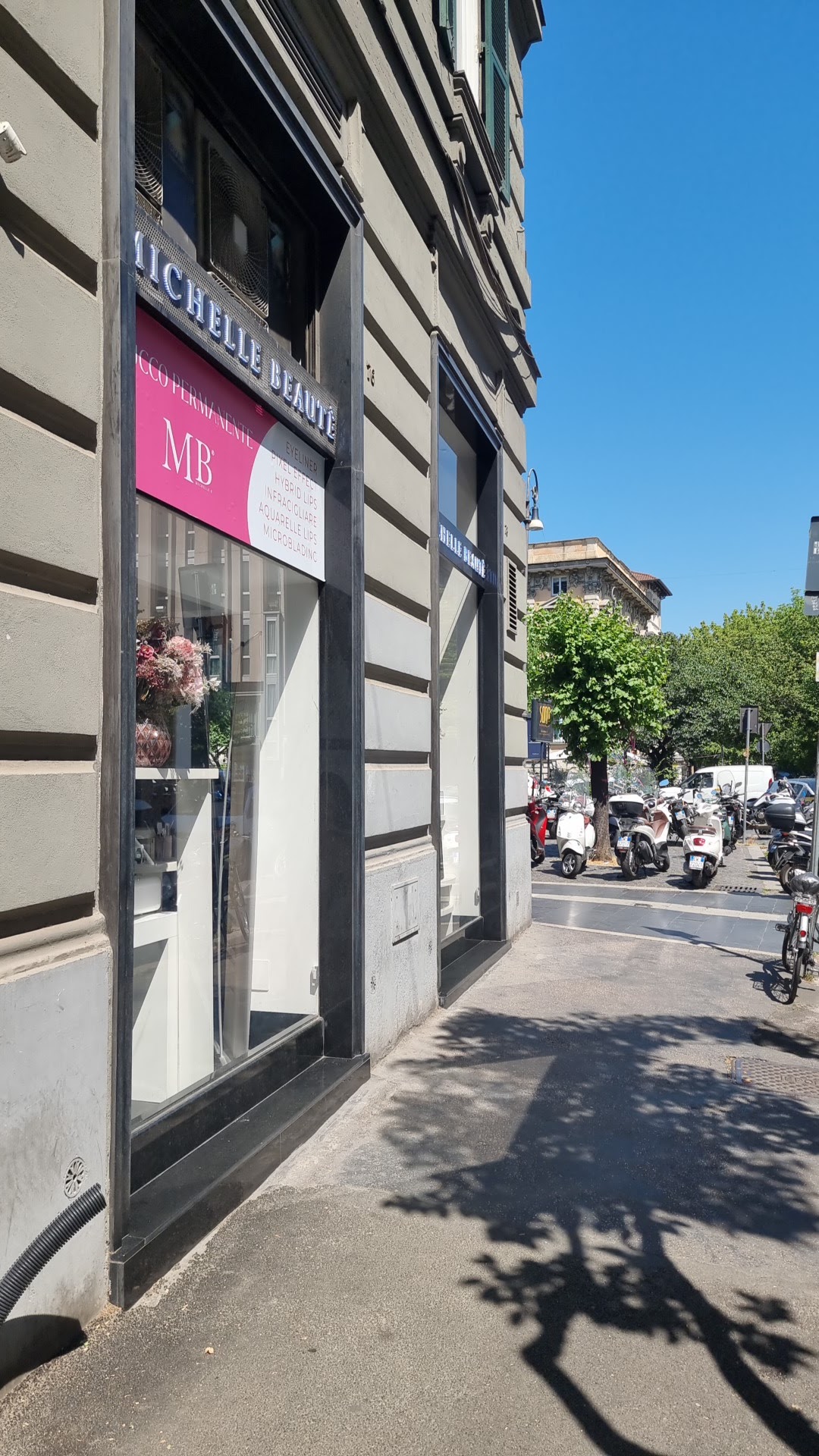 L'esterno di Michelle Beautè in Piazza Cola di Rienzo